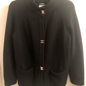 Authentic vintage CHANEL cashmere sweater